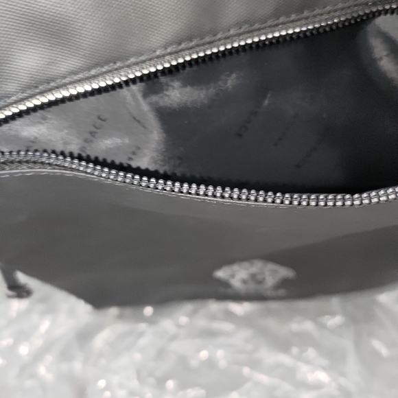 ✨Versace Perfumes backpack😍 - Picture 3 of 9